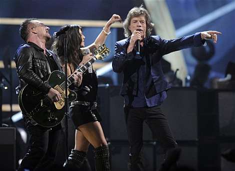 Bono, Fergie y Mick Jagger en el Madison Square Garden. | AP