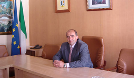 El alcalde de Sayalonga, Jos Luis Navas (PSOE) | ELMUNDO.es