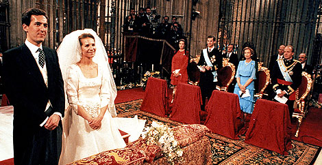 La Infanta Elena y Jaime de Marichalar se casaron en Sevilla el 18 de marzo de 1995. | G8