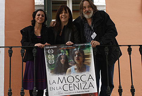 Mara Laura Caccamo, la directora Gabriela David y Enrique Carlos Angelieri. | E. Domnguez