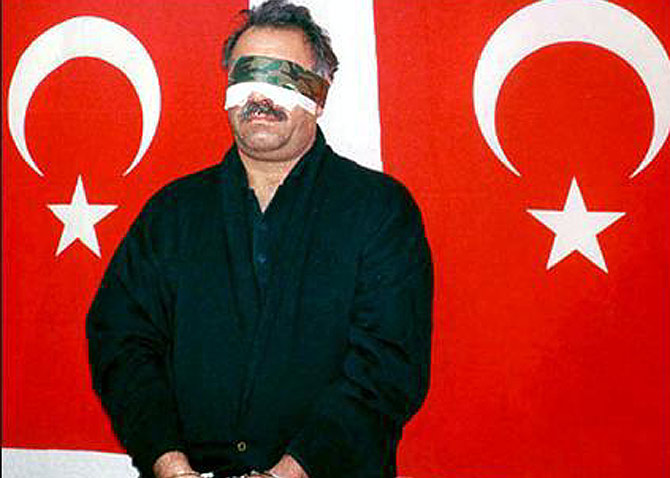 El lder del PKK Abdullah calan, preos en Turqua. | AP