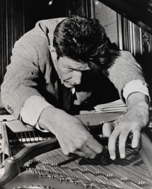El compositor John Cage
