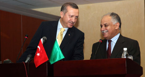 Los primeros ministros de Turqua y Lbia, Erdogan y Mahmudi. | AFP