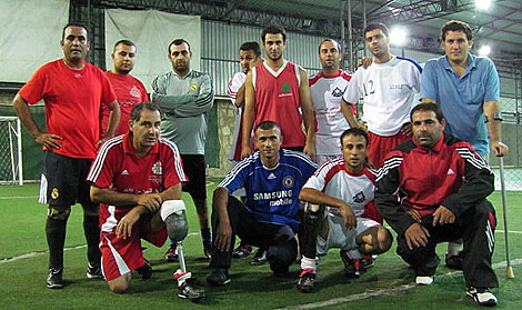 Los integrantes del equipo libans de mutilados. | M. G. Prieto
