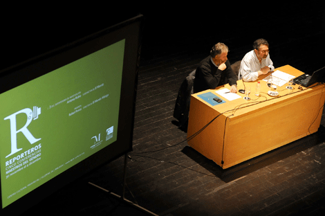 El subdirector de EL MUNDO, Antonio Rubio (a la derecha) junto al director de la edicin de Mlaga, Rafael Porras. | N. Alcal