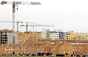 Viviendas en construccin en el Ensanche de Vallecas, Madrid. | Paco Toledo