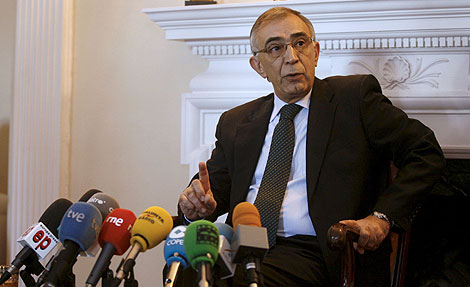Rueda de prensa del embajador de Marruecos en Espaa, Omar Azziman. | Efe
