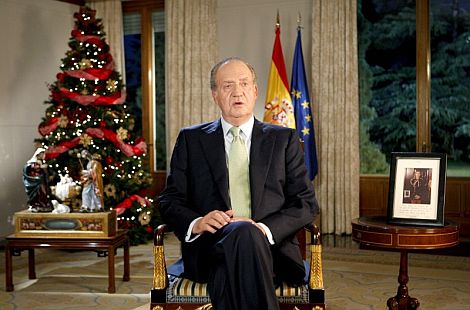 El Rey pronuncia, en el Palacio de la Zarzuela, su tradicional mensaje navideño. | Efe