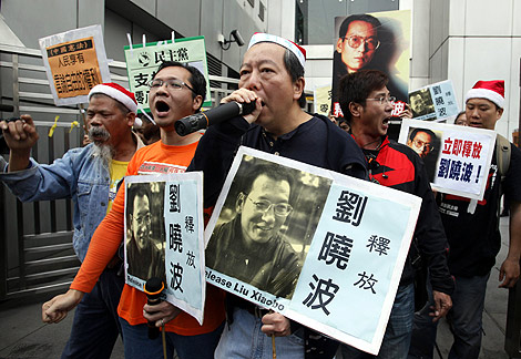 Partidarios del disidente protestan tras la condena. | AP