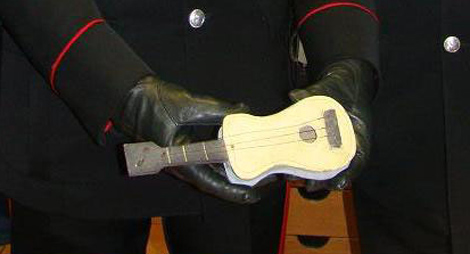 Guitarra robada obra de Picasso. | Departamento de los Carabinieri.