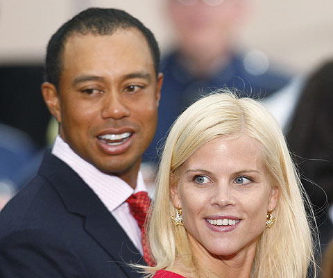 Tiger Woods y su mujer. | Foto: Reuters