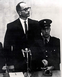Adolf Eichmann en su juicio