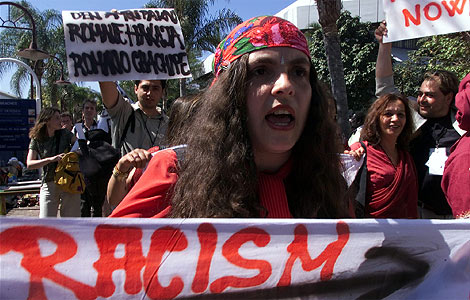 Protesta contra la discriminacin de los gitanos en Europa. | AP
