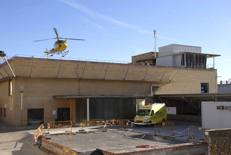 El helicptero que traslad a los heridos al Hospital de Tremp. | Efe