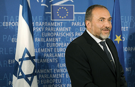 El ministro de Exteriores israelí, Avigdor Lieberman, en el Parlamento Europeo. | Afp