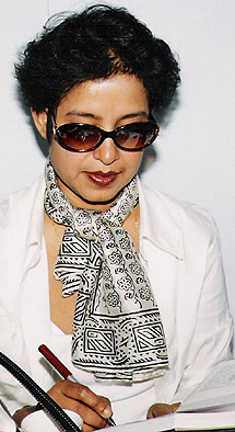 La escritora Taslima Nasreen