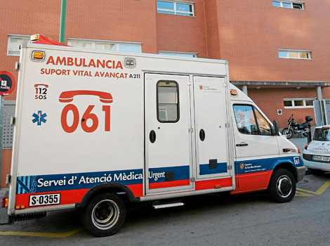 Esta es una de las ambulancias en las que hizo una guardia. | Jordi Avellà