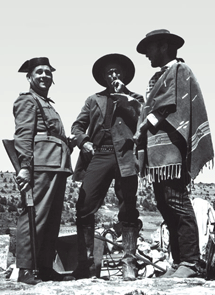 Van Cleef e Eastwood con un guardia civil