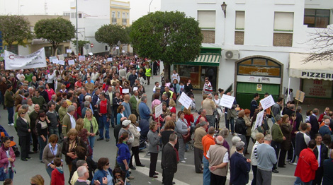 Manifestacion vecinal del pasado 20 de marzo, que reuni a 7.000 vecinos. | E. U.