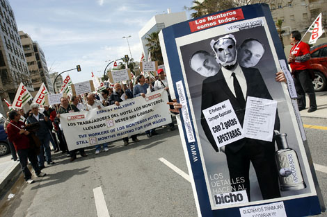 Han protestado contra la situacin de Los Monteros. | C. Daz