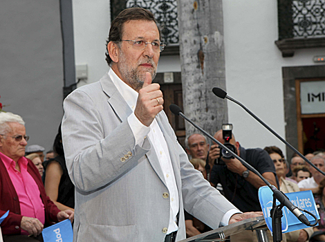Mariano Rajoy, presidente del PP, en Canarias. | Efe