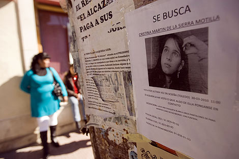 Cartel con la imagen de Cristina que los padres repartieron por Sesea. | R. Crdenas