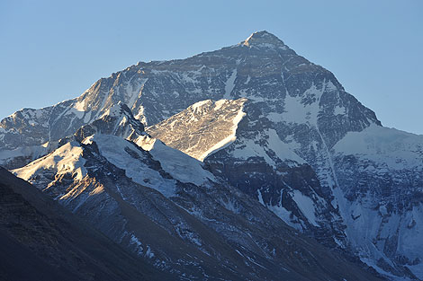 Nos hemos quedado sin poder subir un poquito al Everest | J.C.C.