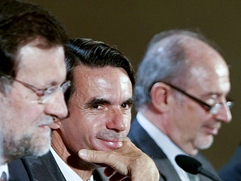 Rajoy, Aznar y Rato, en la presentacin del libro de De Guindos. | Efe