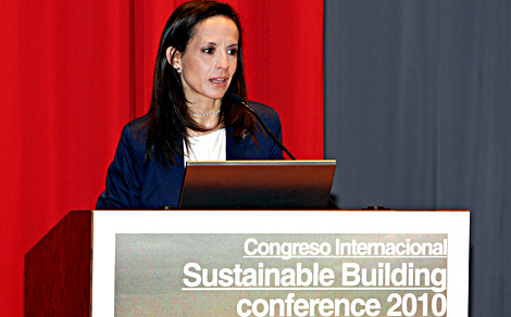 Corredor en la inauguracin del congreso sobre edificacin sostenible 'SB10mad'. | EM
