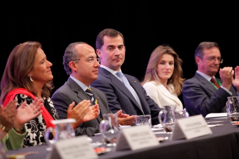 Los principes de Asturias con el presidente de Mxico, Felipe Caldern Hinojosa, y su esposa Margarita Zavala. | Antonio M. Xoubanova.