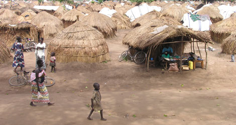 Mujeres y nios desplazados en uganda. | W. Wentholt
