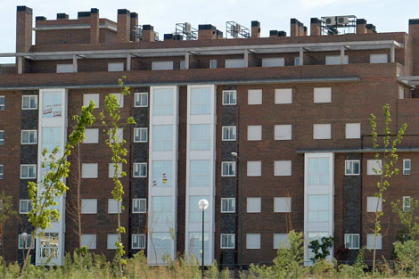Bloque de pisos de nueva construcción de un PAU del norte de Madrid. | Julio Palomar