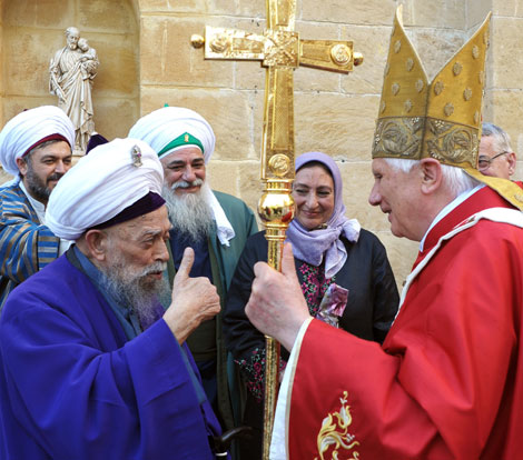 El lder suf chipriota, junto al Papa. | Afp