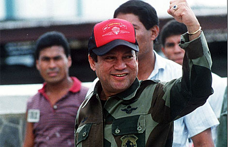 Fotografa de archivo de Manuel Noriega tomada en 1989. | AFP