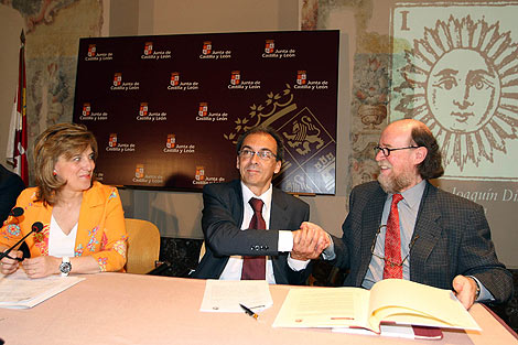 Firma del convenio entre la Fundación y la Biblioteca Cervantes. | Ical