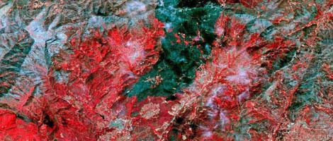 Imagen tomado por el Deimos-1 del incendio del Titar en 2009. | El Mundo