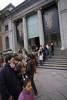 Entrada al Museo del Prado en una jornada normal. | CARLOS ALBA