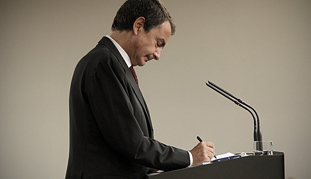 José Luis Rodríguez Zapatero, en su rueda de prensa. | A. Di Lolli.