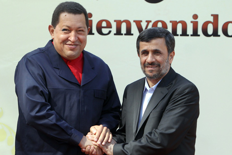 Hugo Chvez y Mahmud Ahmadienyad. | Afp