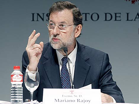Rajoy, durante su charla en el XIII Congreso del Instituto de Empresa Familiar. | Efe