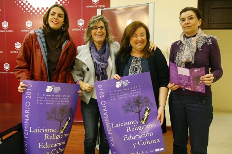 Miembros de la Plataforma Andaluza de Apoyo al Lobby Europeo de Mujeres. | M. Cubero