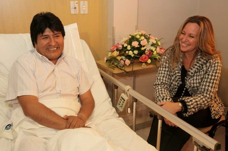La ministra, de viaje en Bolivia, ha visitado al presidente Morales. | Efe