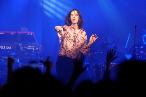 Bobby Gilliespie, cantante de Primal Scream, durante el concierto del viernes en Madrid. | Diego Sinova.