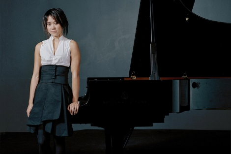 Vdeo: La pianista china Yuja Wang. | Feliz Broeder / DG