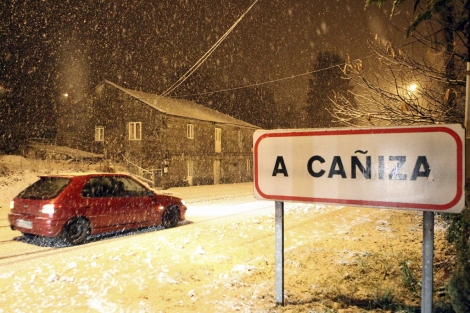Aspecto de A Caiza, en Pontevedra, tras la nevada de las ltimas horas. | Efe
