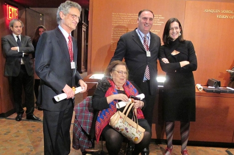 Rojas Marcos, Barbara Probst y Juan Andrés, junto a Ángeles González Sinde. | Carlos Fresneda