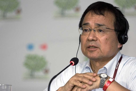 El viceministro de Medio Ambiente japons, Hideki Minamikawa, anuncia que su pas no suscribir la prrroga del Protocolo de Kioto. | Efe.