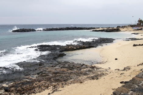 El mar que baa la costa de Lanzarote. | Alex Rosa / Acfi Press