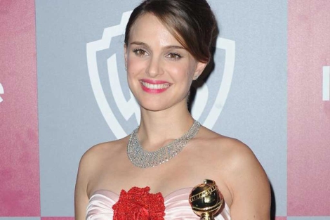 La actriz durante la ceremonia de los Globos de Oro. | Katy Winn (AP)