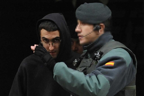 Iker Moreno, hijo de Txelui Moreno, tras su arresto. | Afp